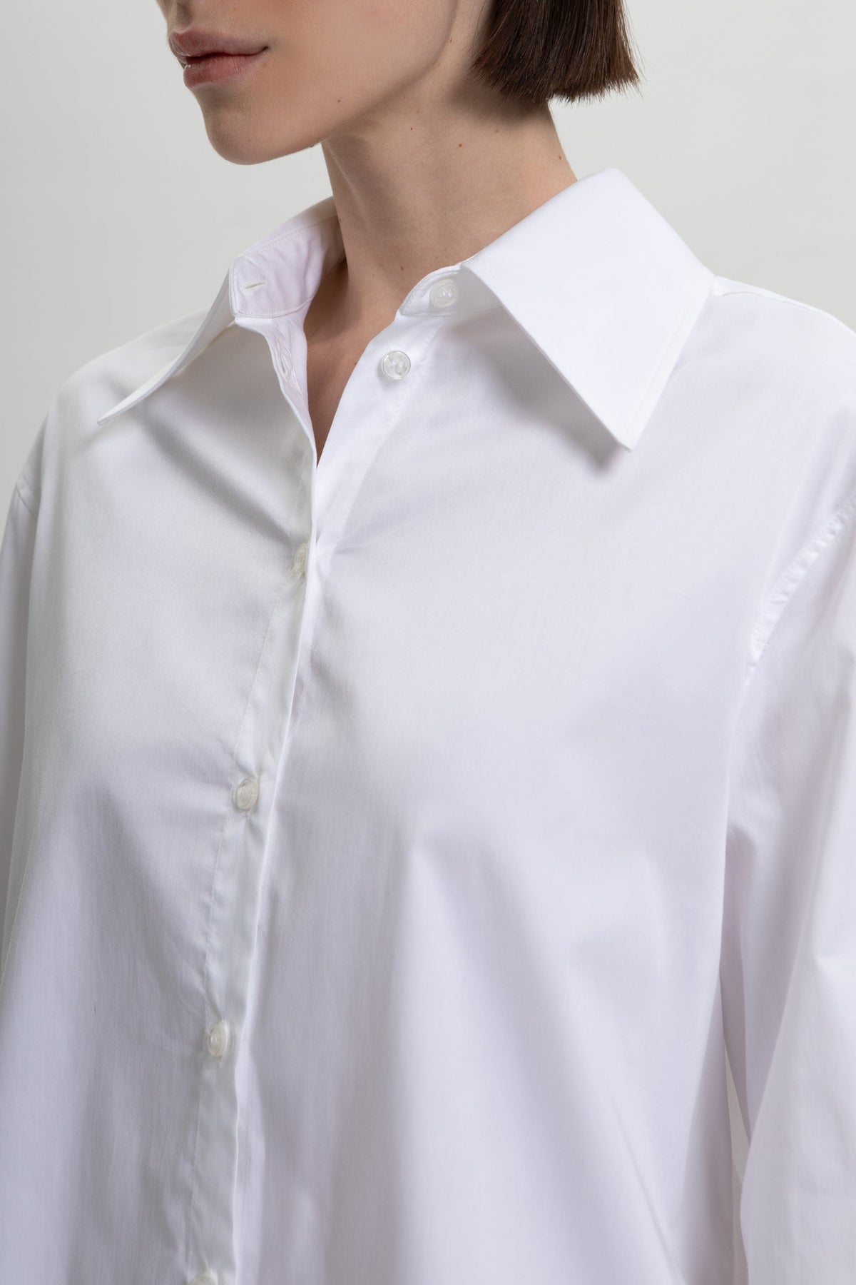 Aura Oversized Shirt in White Agate by Laete
