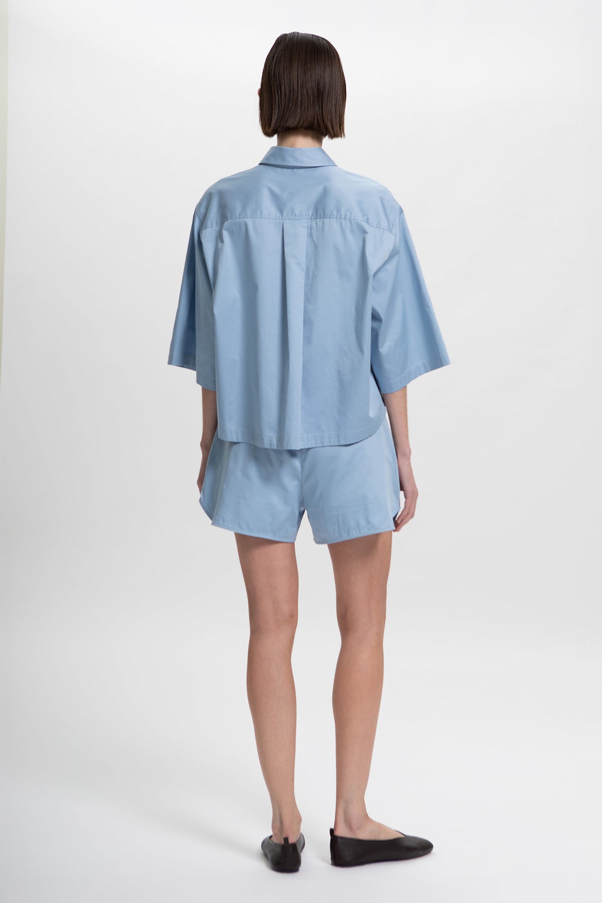 Flux Shorts in Blue Calcite by Laete