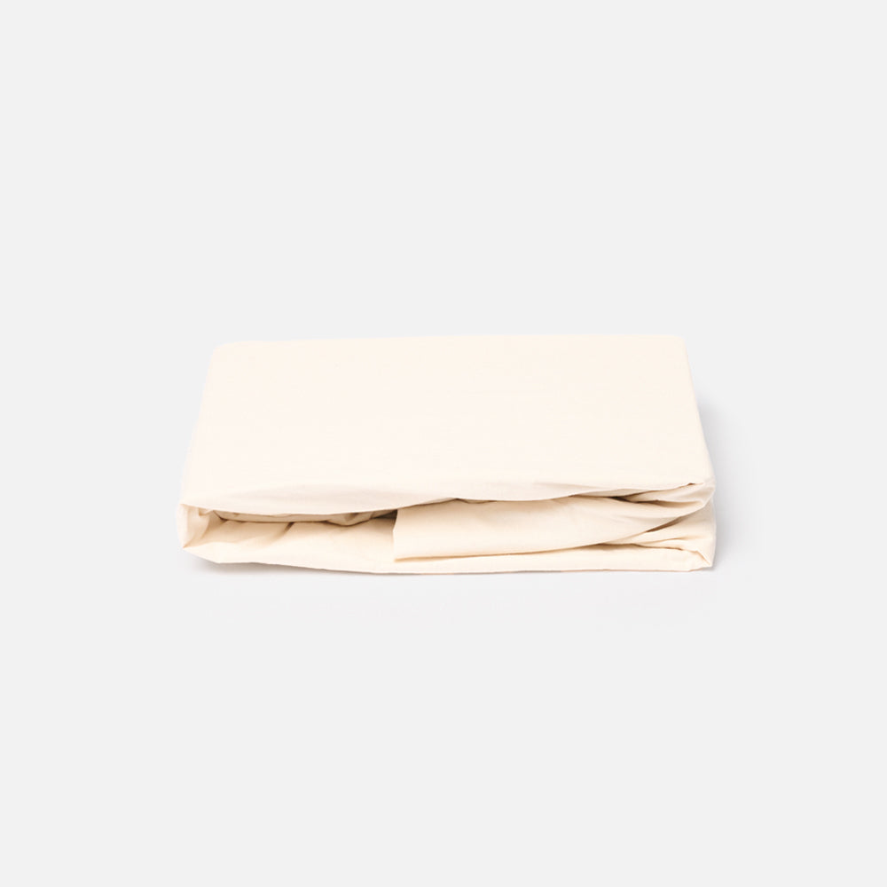 Lakan fitted sheet